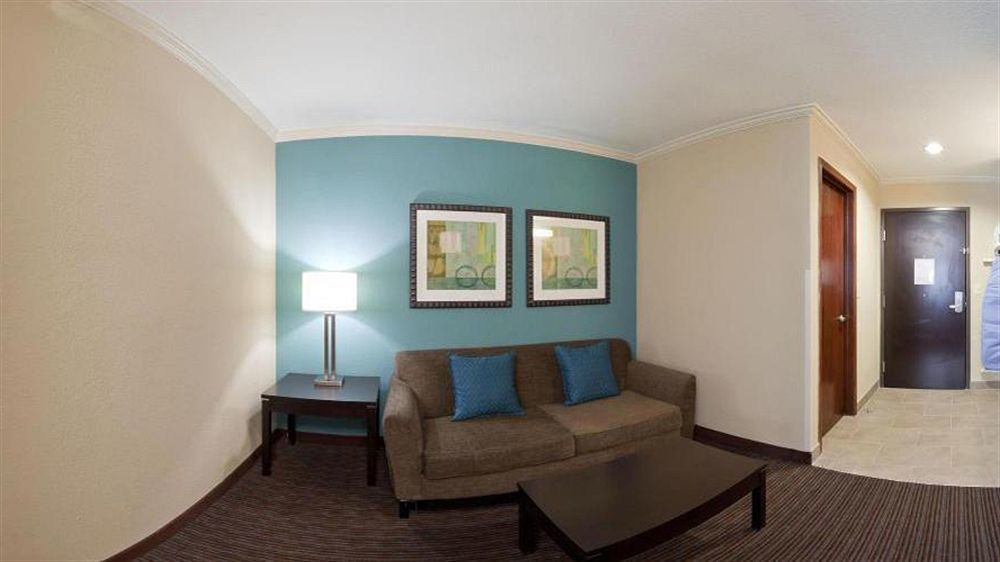 Holiday Inn Express Hotel & Suites North Kansas City By Ihg Екстериор снимка