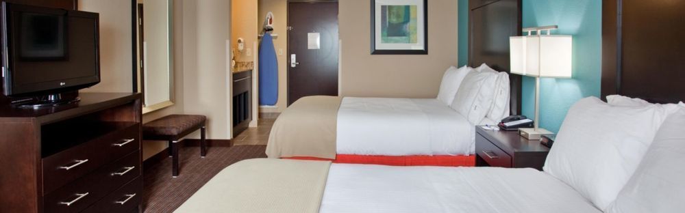 Holiday Inn Express Hotel & Suites North Kansas City By Ihg Екстериор снимка