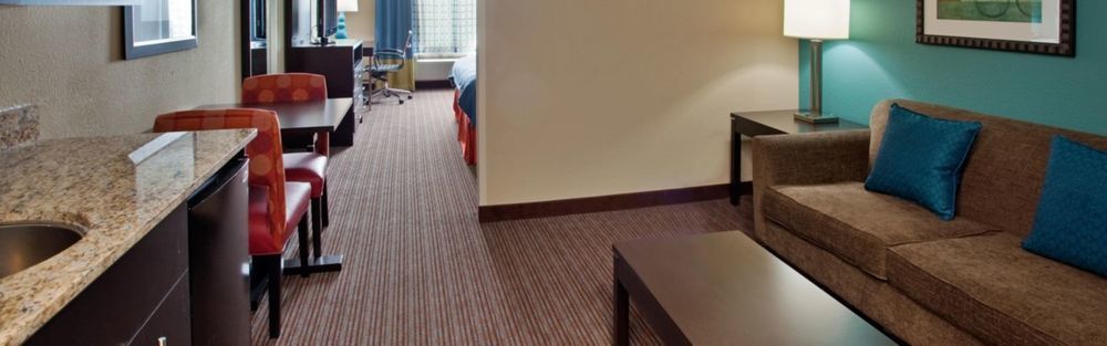 Holiday Inn Express Hotel & Suites North Kansas City By Ihg Екстериор снимка